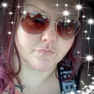 Meet your Posher, Daniela